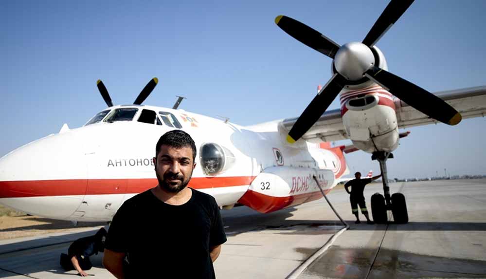 Oxford-mezunu-özel-jet-pilotu-orman-yangınına-müdahale-çalışmalarına-gönüllü-katıldı