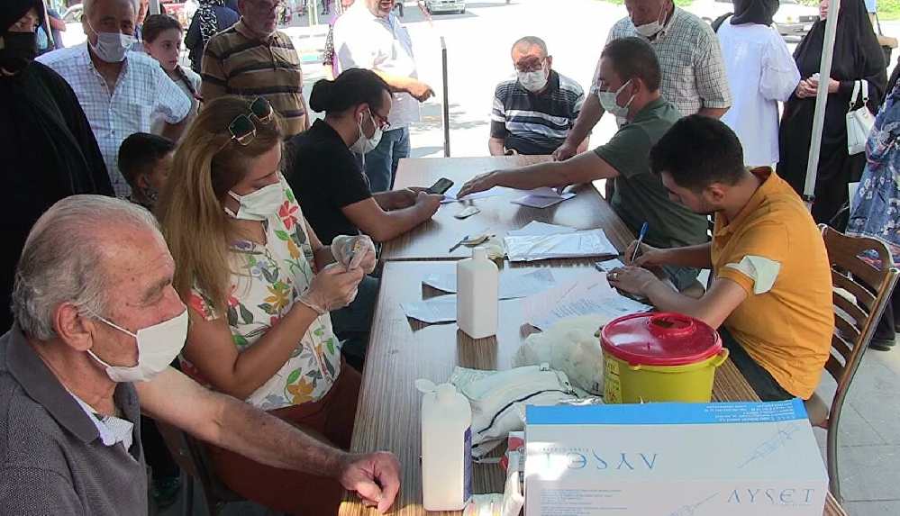 elbistanda-birinci-doz-asisini-yaptirana-altin-ve-bisiklet-hediyesi