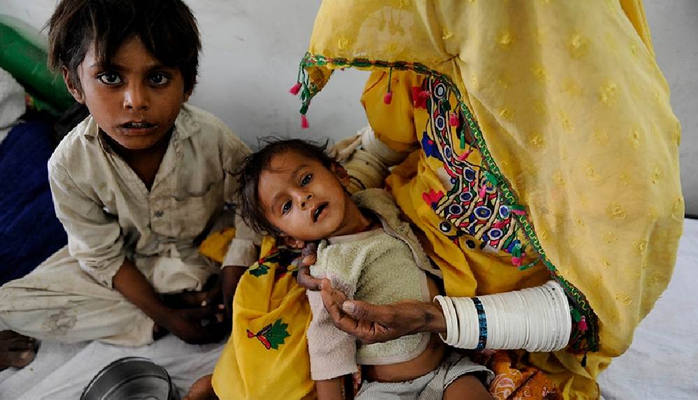 hindistanin-firozabad-sehrinde-gizemli-yuksek-atesten-12-cocuk-daha-hayatini-kaybetti