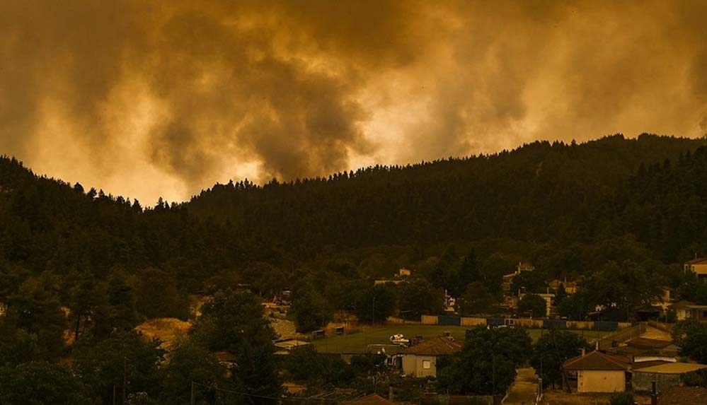 yunanistanda-orman-yanginlariyla-mucadele-suruyor