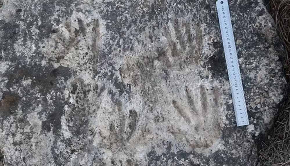 Bilim-insanları-dünyanın-en-eski-sanar-eserini-buldu