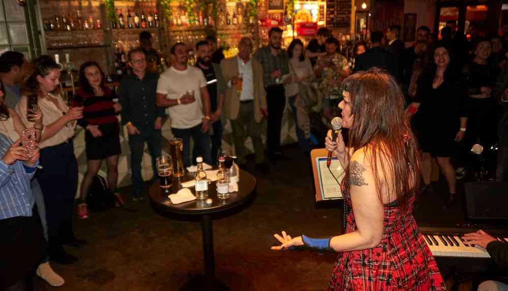 _Çatı Business Networking etkinliğinde muhteşem konser...