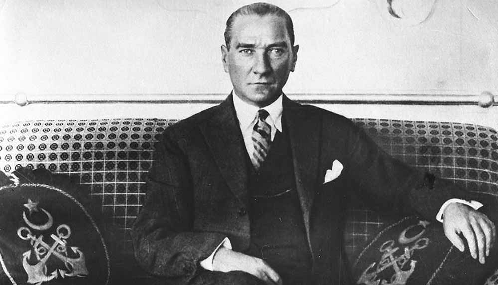 Rum-Kesimi'nden-küstah-talimat--Atatürk-sayfalarını-yırtın