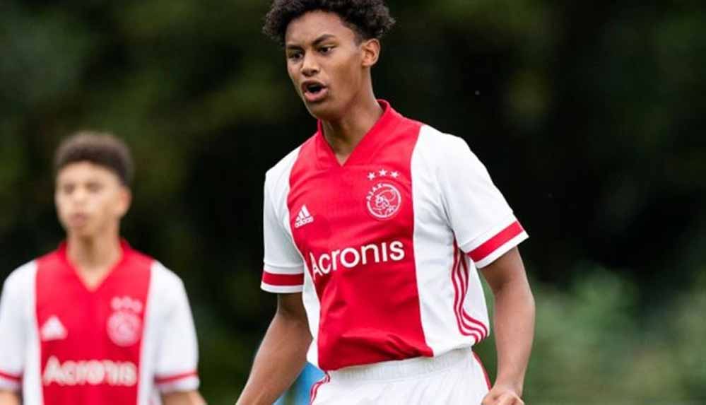 besiktasin-rakibi-ajax-hollanda-liginde-cambuuru-9-0-yendi