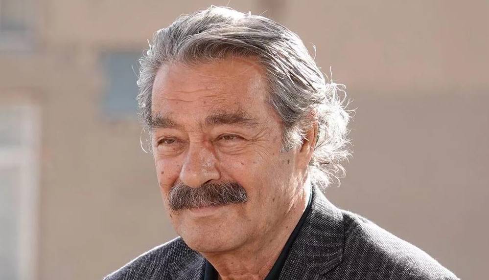 yesilcamin-sevilen-ismi-kadir-inanirdan-korkutan-haber-sari-nokta-hastaligi-yuzunden