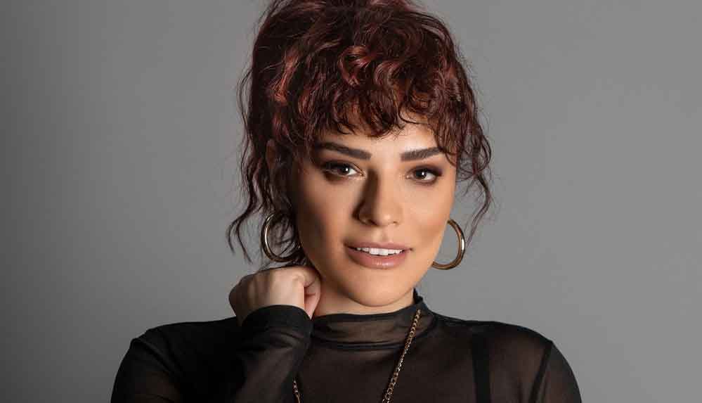 Reyhan-Karaca--Evli-bir-adama-aşık-oldum