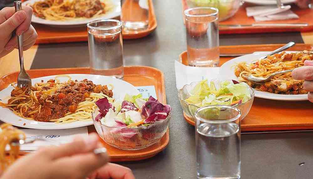 Uzmanlar uyardı_ Instagram’da yemek fotoğrafı paylaşmak kilo aldırıyor