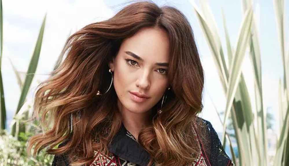 Seda Bakan kamyon lastiğiyle spor yaptı