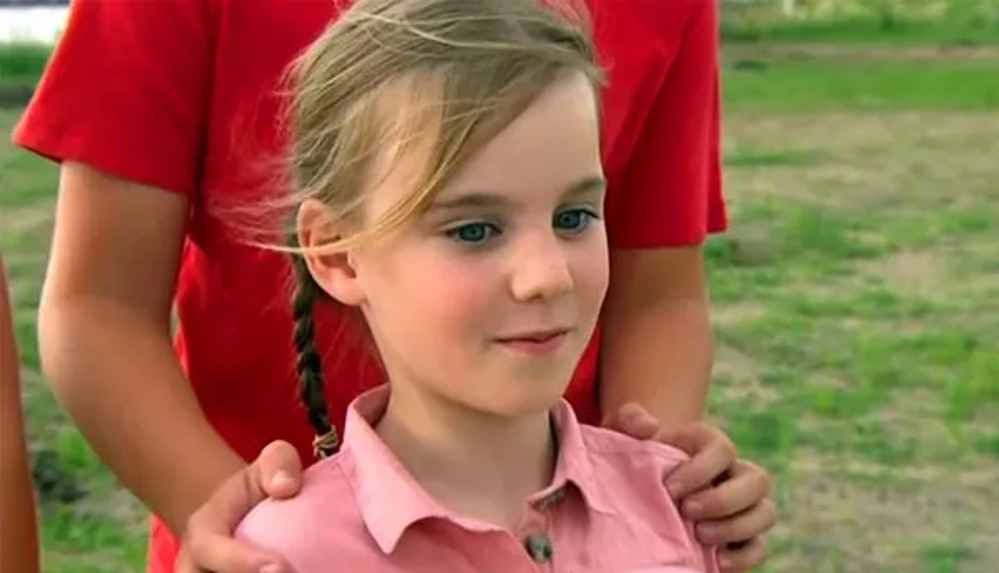 ev satın alan çocuk