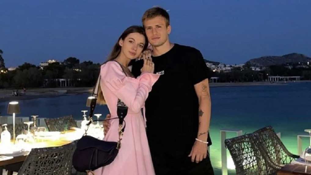 uc-9cd7353bc7936c5665270a5e44f1a510