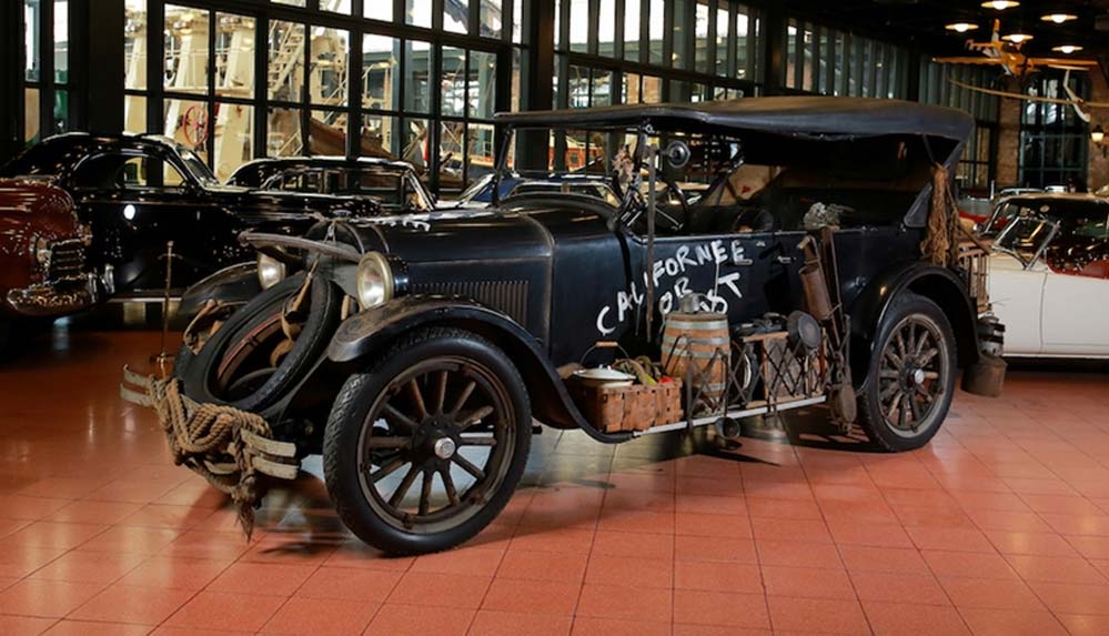 100-yil-önceki-göçün-taniği-Dodge-Rahmi-M.-Koç-Müzesinde-sergileniyor