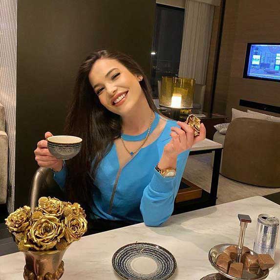 6215e6b566a97c186440957b