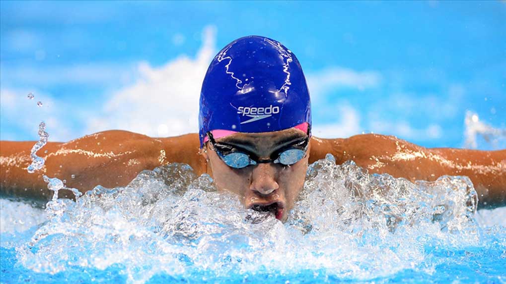 Almanya’da havuzlarda üstsüz yüzmeye izin çıktı