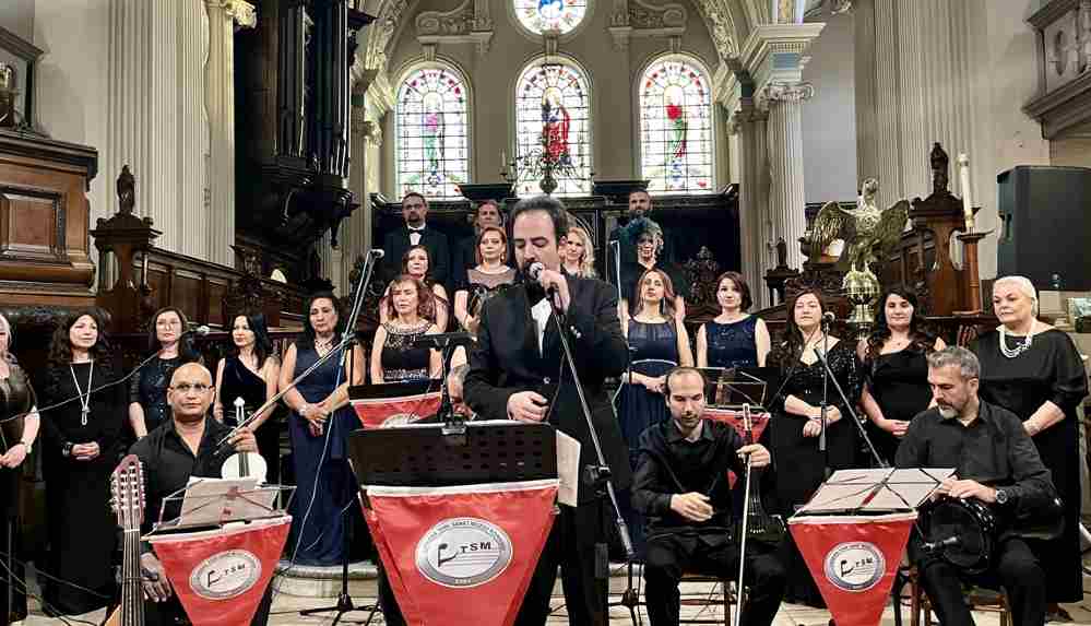 Londra Türk Sanat Müziği Korosu yaz konseri jpg