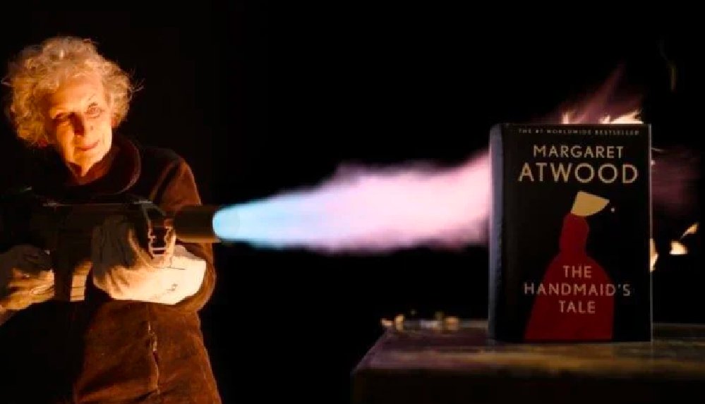 ‘Damızlık Kızın Öyküsü’ kitabını kimse yakamayacak!