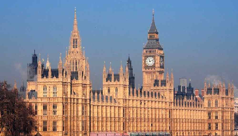ingiliz parlamentosu