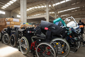 Fransa'da yaşayan gurbetçilerin topladığı yardım malzemeleri Kahramanmaraş'a ulaştı