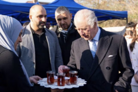 Kral 3. Charles yardım çalışmalarını takip etti, çay içti (37)