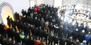 thumbs_b_c_235a7ea52bb6f075b5b62eadab42deb1