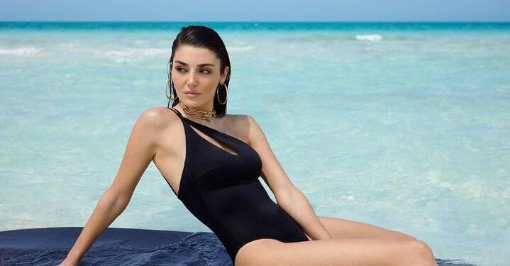 Hande Erçel’in sosyal medyadaki paylaşımları artık ücretli! İşte abonelik ücreti!