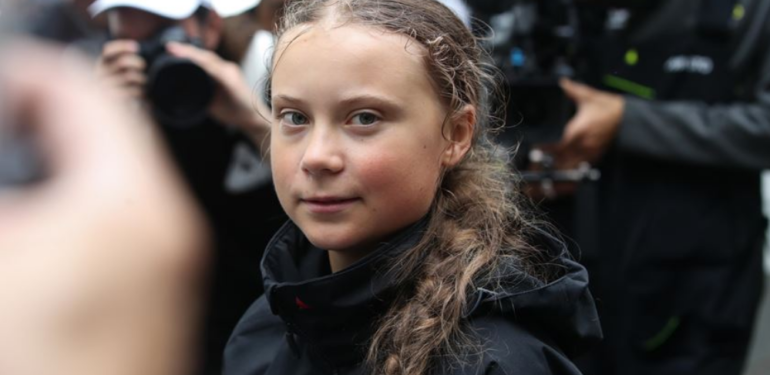 İklim aktivisti Greta Thunberg, Londra’da gözaltına alındı