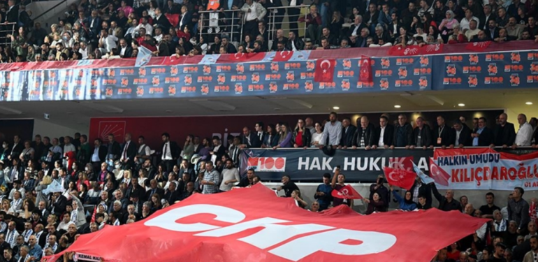 CHP’de genel başkan seçimi ikinci tura kaldı
