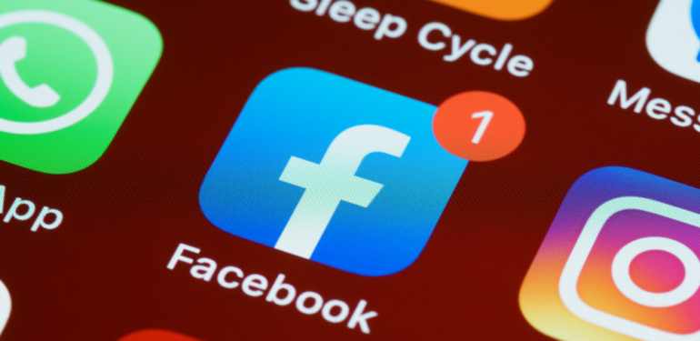 Facebook ve Instagram’a fotoğraf yapay zekası geliyor