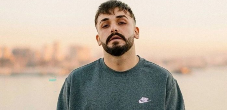 Ünlü şarkıcı Sefo ameliyat oldu! Sosyal medyadan ‘Sünnet oldum…’ diye duyurdu