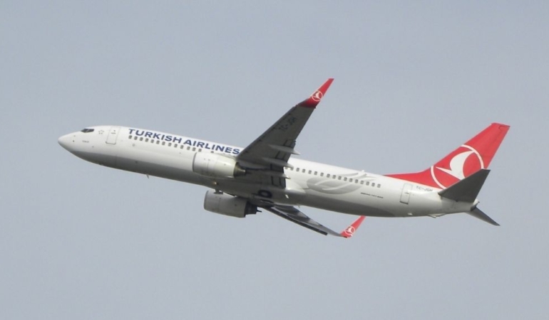 Türk Hava Yolları Aylık 600 bin TL Maaşla Personel Alacak: Lise Mezuniyeti Yetiyor