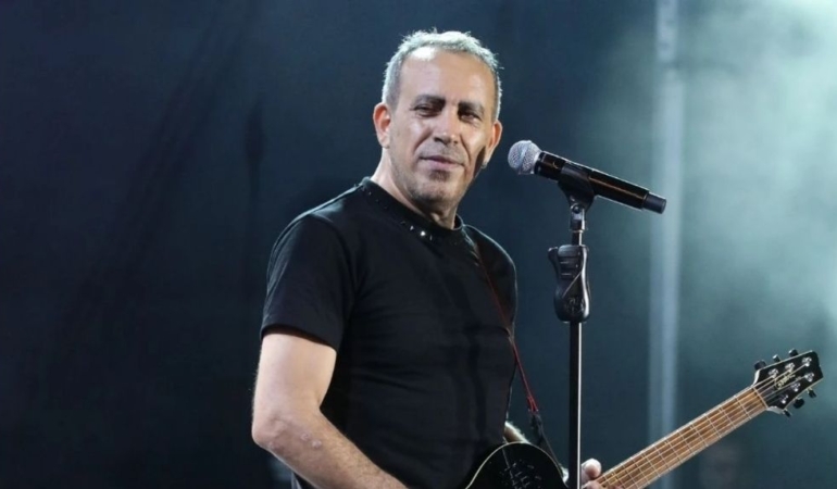 Haluk Levent hastaneye kaldırıldı