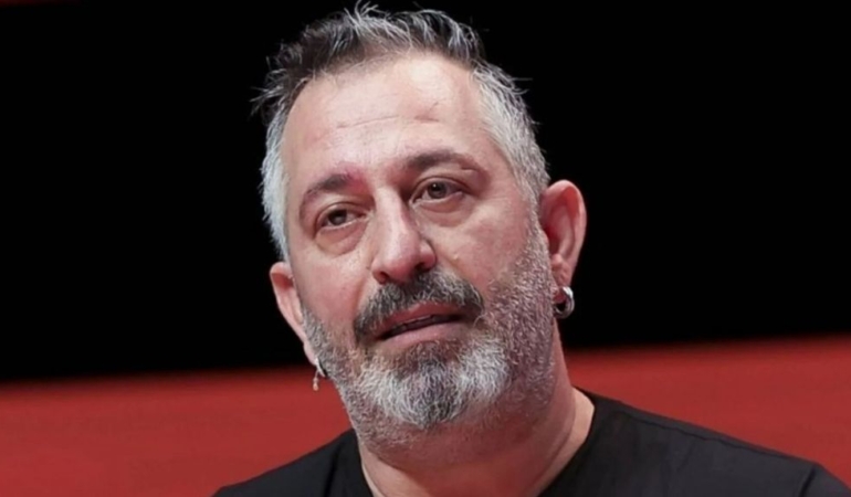 Cem Yılmaz ‘Her şeye alıştık’ diyerek isyan etti