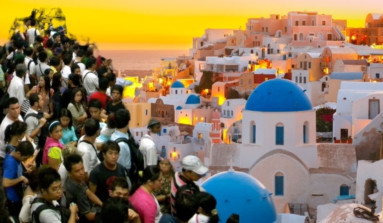 Kaçış başladı: 48 saat içerisinde meydana gelen yaklaşık 400 deprem