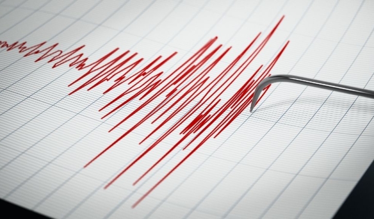 Ege Denizi’nde bir şiddetli deprem daha