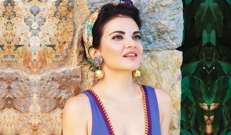 Göksel yıllar sonra imajını değiştirdi, bambaşka biri oldu