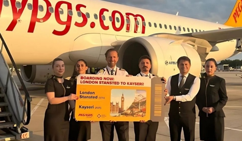 Pegasus, Anadolu’dan İngiltere’ye direkt seferlere başladı
