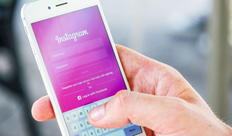 Instagram’ın yeniden paylaşma özelliği kullanıma açıldı