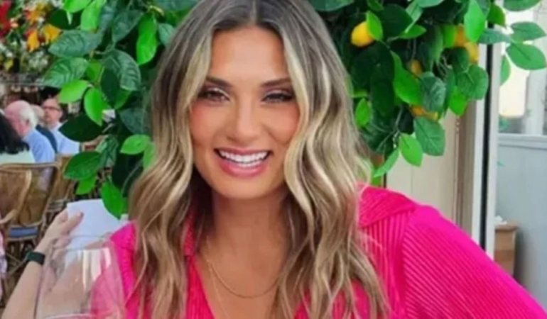 Kadın öğretmen öğrencisini 50 kez istismar etti! Kocası mahkemede onu savundu