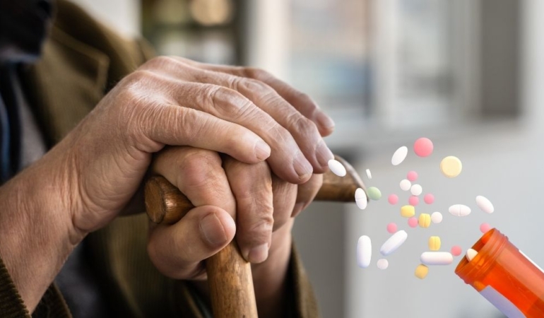 Yaşlanmayı geciktirecek ilaç yolda… İngiliz bilim insanları açıkladı!