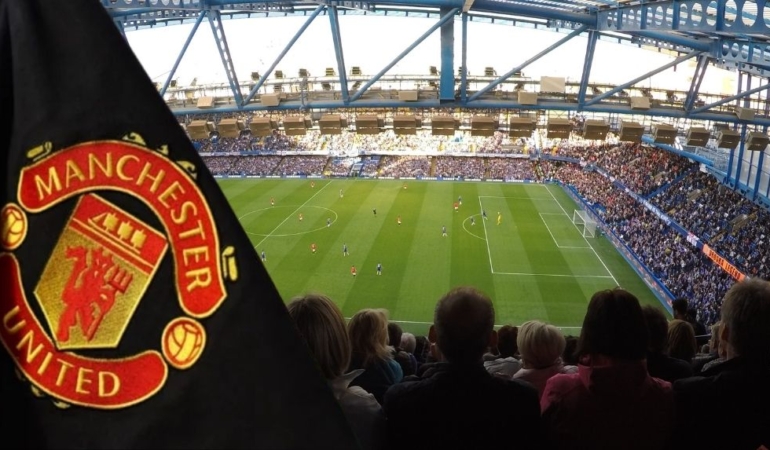 Manchester United, üç efsanenin ismini yasakladı