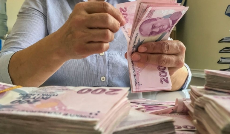 Emekli promosyonları bugün yenilendi: Bankalar tek tek açıkladı